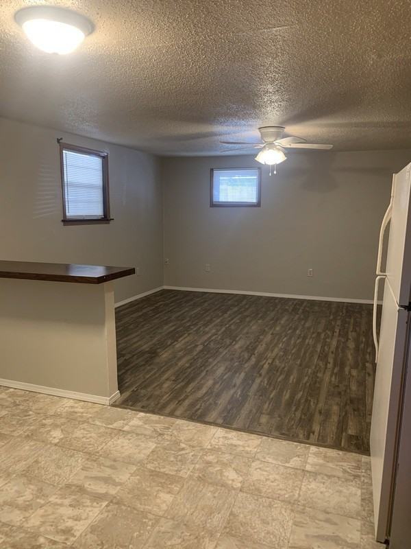 417 Church St - Photo 3 of 11