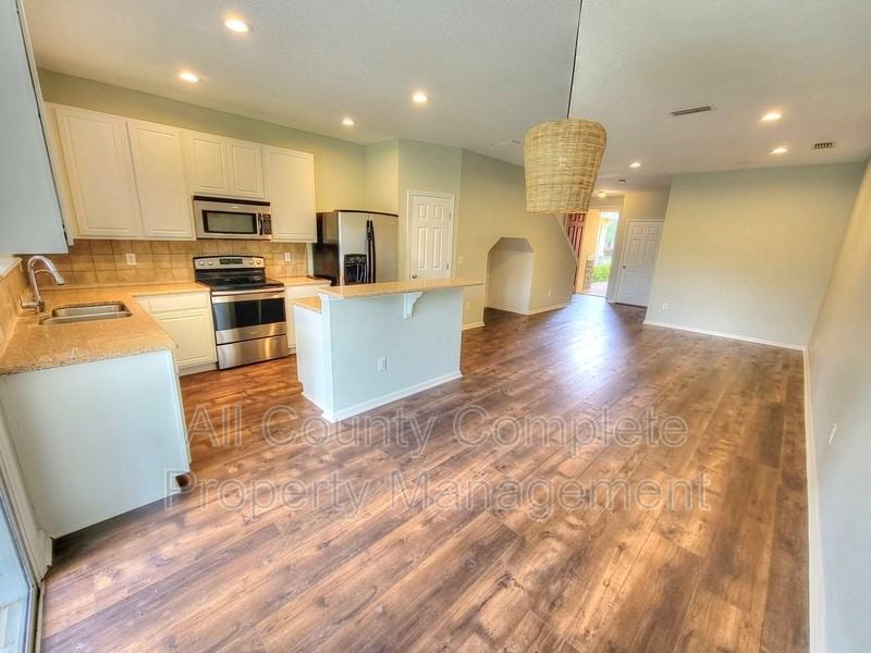 2311 Red Moon Dr - Photo 6 of 28