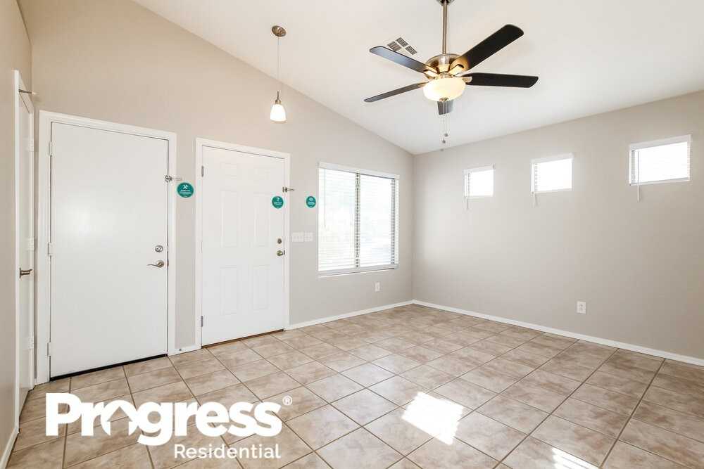 14910 W Port Au Prince Ln - Photo 3 of 16
