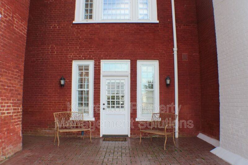 100 Village Dr #101 - Photo 5 of 38