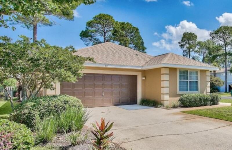 211 Wekiva Cv - Photo 2 of 32