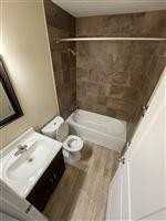 Robin Oaks - Photo 4 of 17