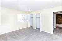 Robin Oaks - Photo 7 of 17