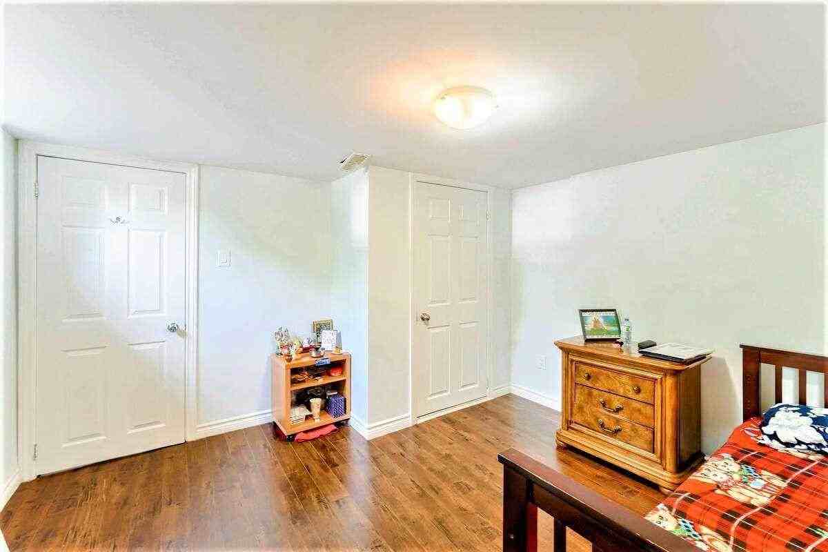 Harold St & McMurchy Ave S, Brampton, ON L6Y 1E8 1 Bedroom Apartment