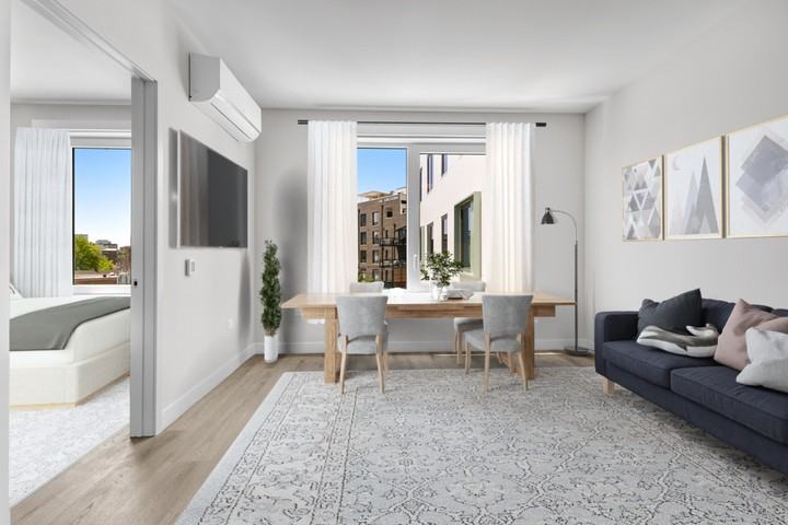 670 N May St - Photo 2 of 21