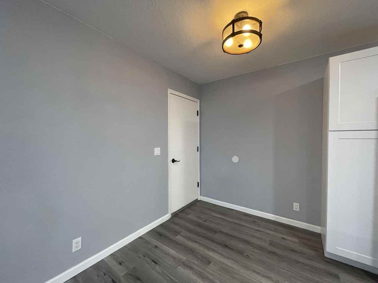 1 Carson St #B - Photo 5 of 11