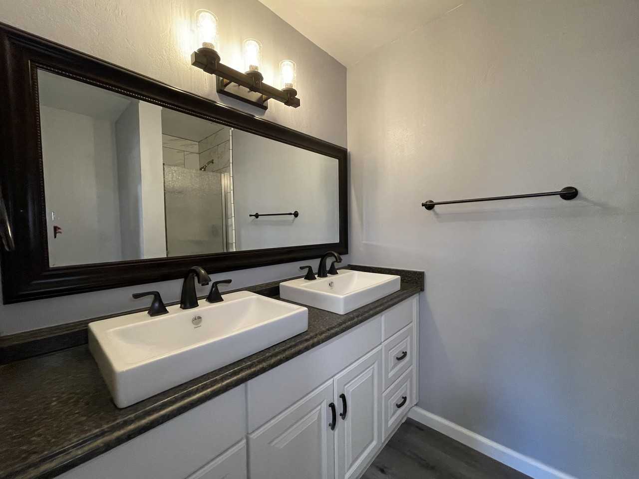 1 Carson St #B - Photo 7 of 11
