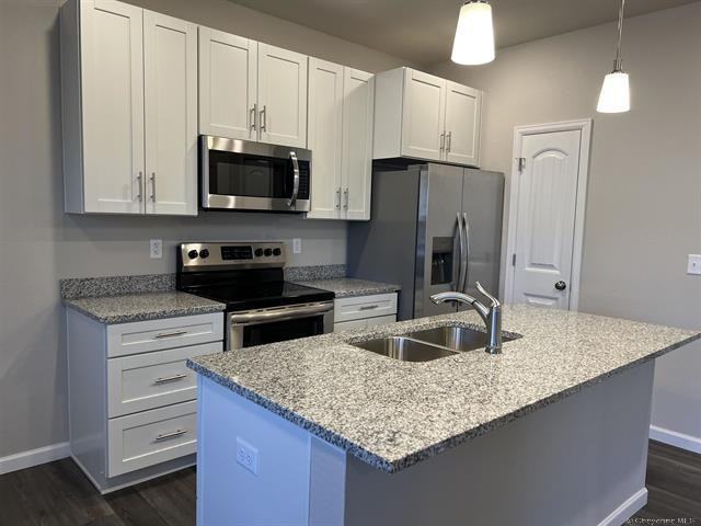 1441 Richard Martin Dr #202 - Photo 7 of 37