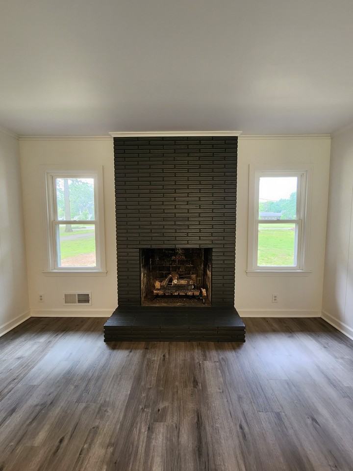 5108 Cornwall Drive #1 - Photo 5 of 17