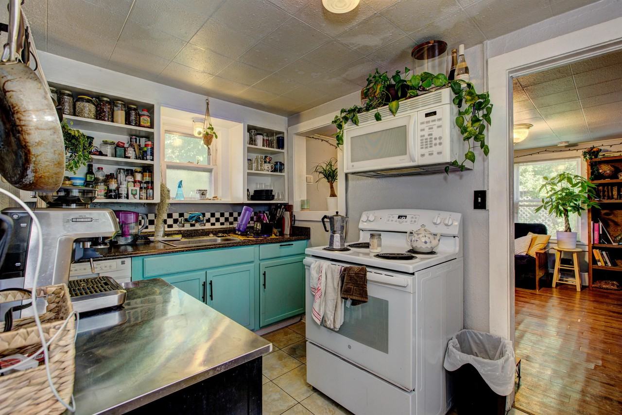 1915 W Madison Ave #1 - Photo 6 of 26