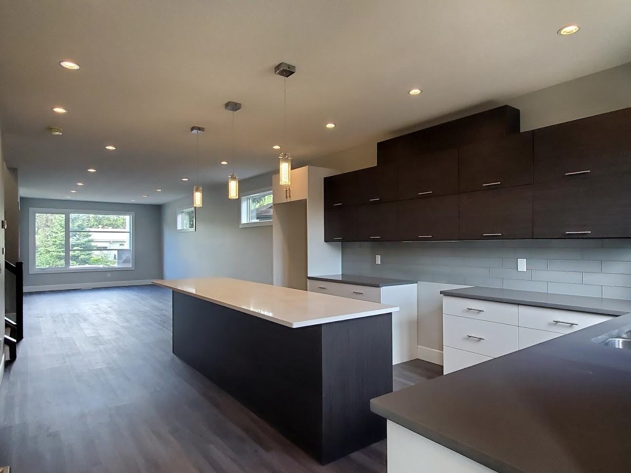 9311-66 AvenueMain Floor #9311A66AVE - Photo 4 of 10