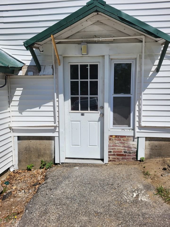 4 Garvins Falls Rd #21