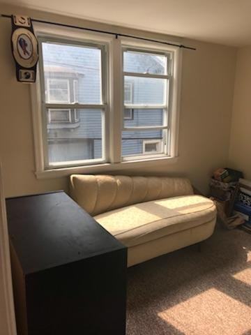 484 Ashland Ave - Photo 4 of 16