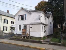 featured image of 134 Veteran St #2