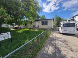 featured image of 4222 Phillip St