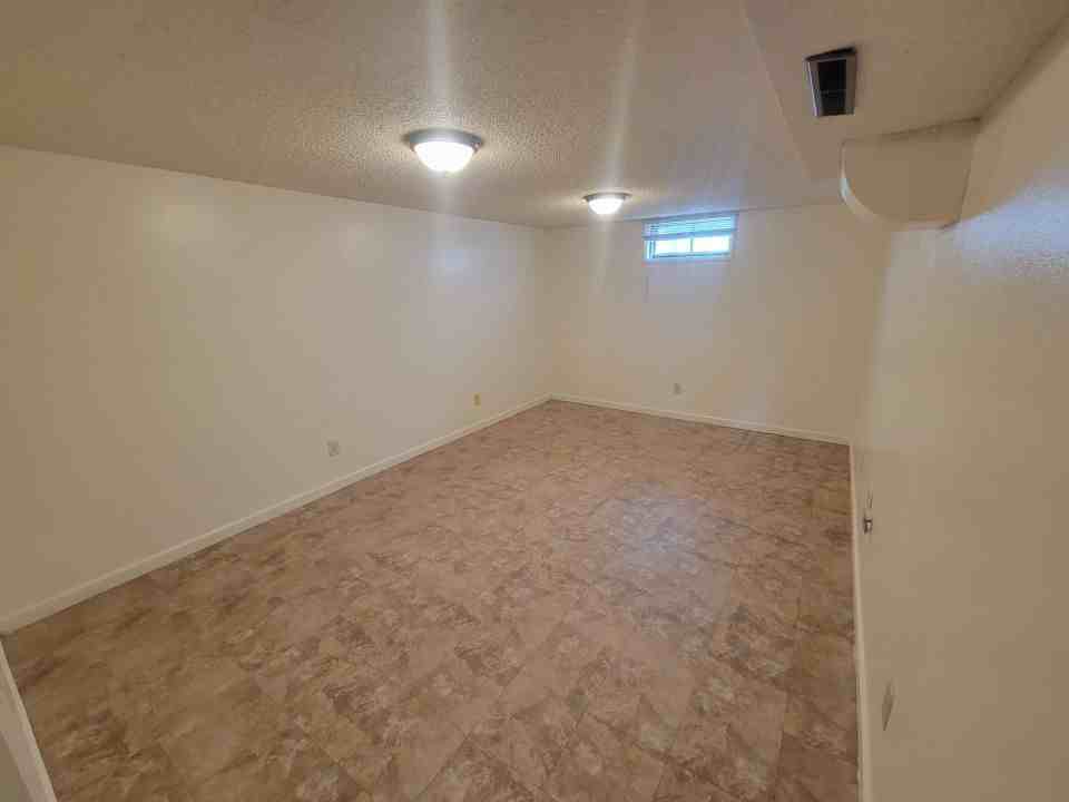 4222 Phillip St - Photo 7 of 11
