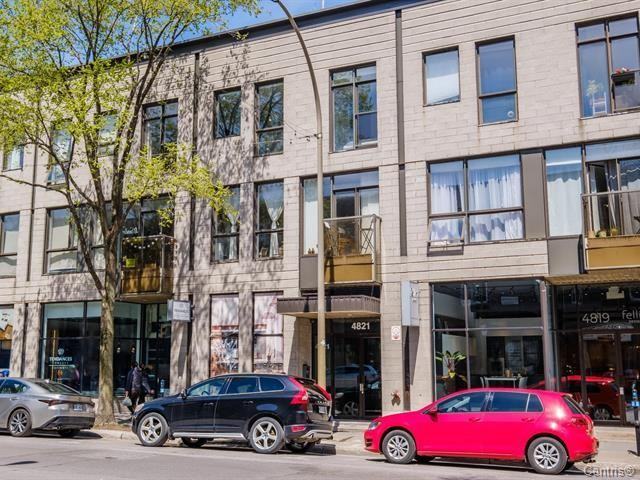 4821 StLaurent Apartments 4821 Boul SaintLaurent, Montréal, QC H2T