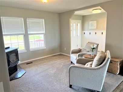 353 E Cimmarron Way - Photo 2 of 50