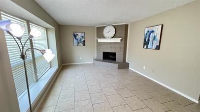 2231 Madrid Ct - Photo 2 of 26