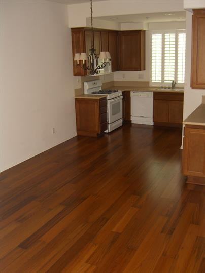 605 Kellogg St #1 - Photo 2 of 17