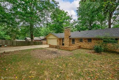 8618 Woodfox Cir - Photo 3 of 16