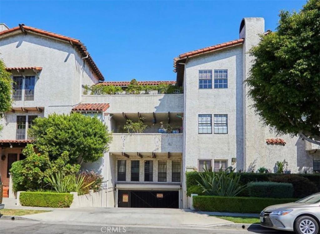 1110 S Shenandoah St 5, Los Angeles, CA 90035 1 Bedroom Apartment