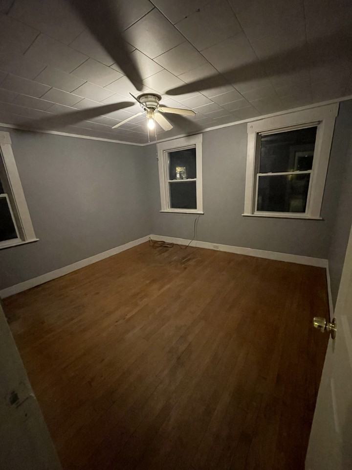 121 Central St #2 - Photo 2 of 13