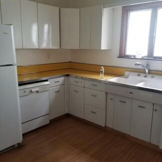 112 Lisbon Ave #1 - Photo 2 of 8