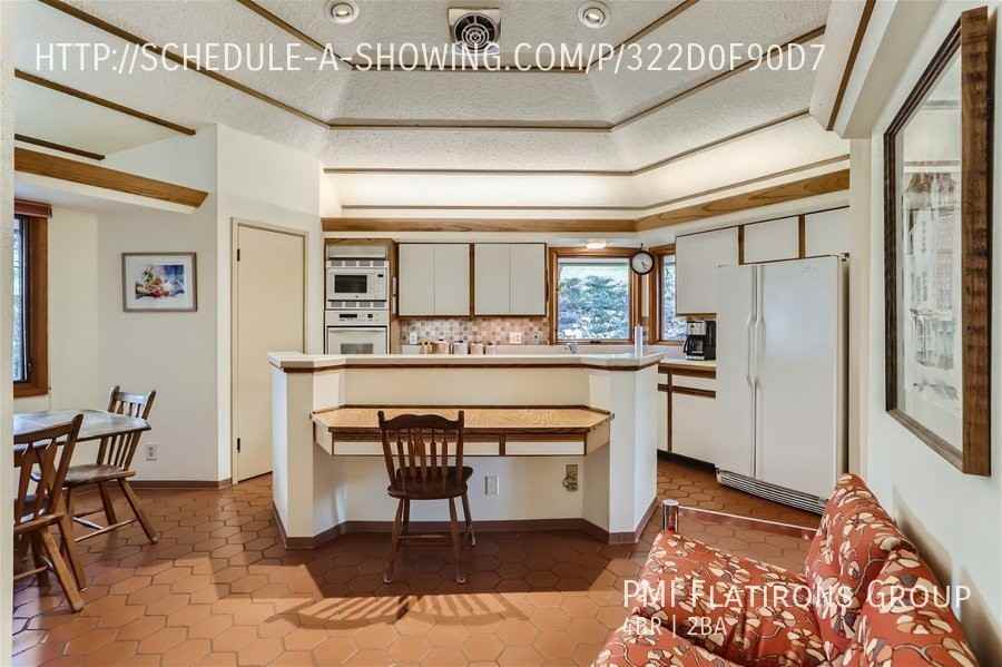 2440 Kohler Dr - Photo 7 of 29