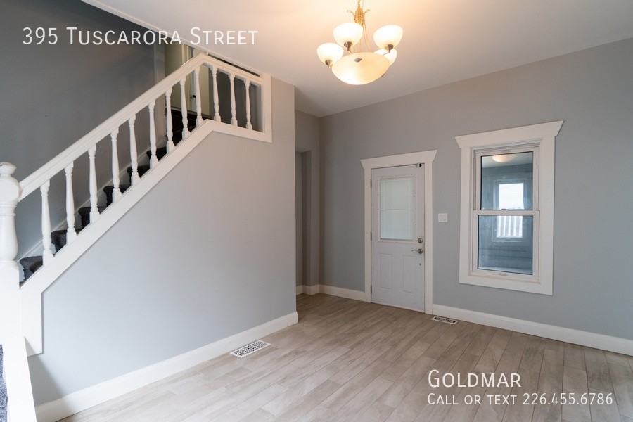 395 Tuscarora St - Photo 2 of 27