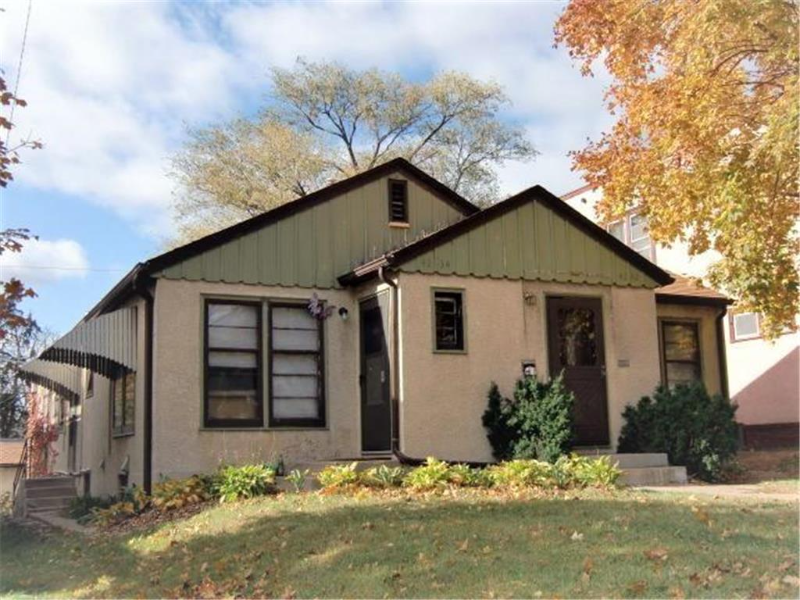 4234 Cedar Ave S - Photo 2 of 20