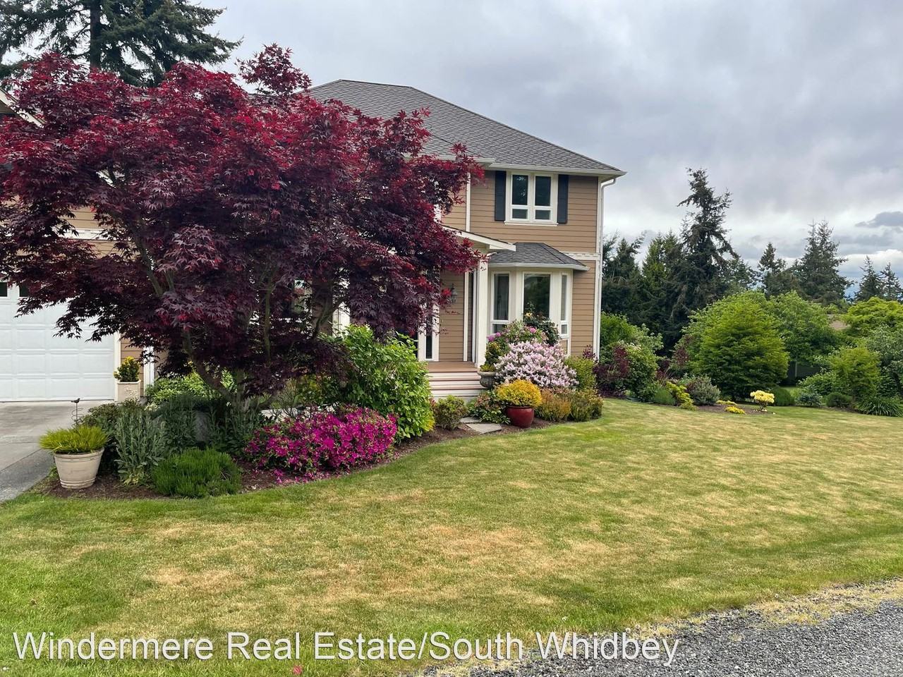 4815 Verbena Ln - Photo 2 of 38