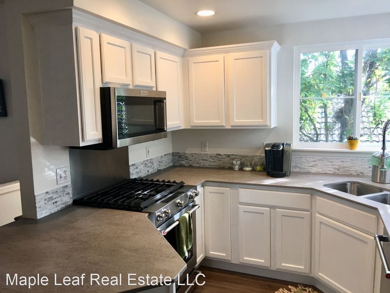 12715 Greenwood Ave N #A - Photo 3 of 21