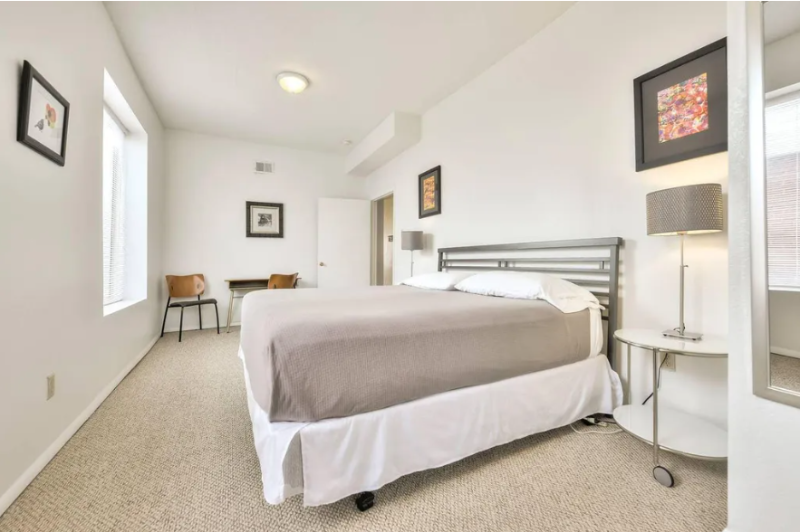 404 W 17th St - Photo 7 of 7