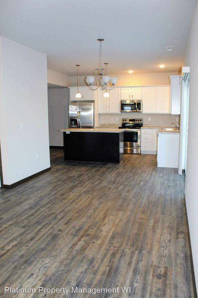 1114-1116 W Thomas Street - Photo 2 of 11