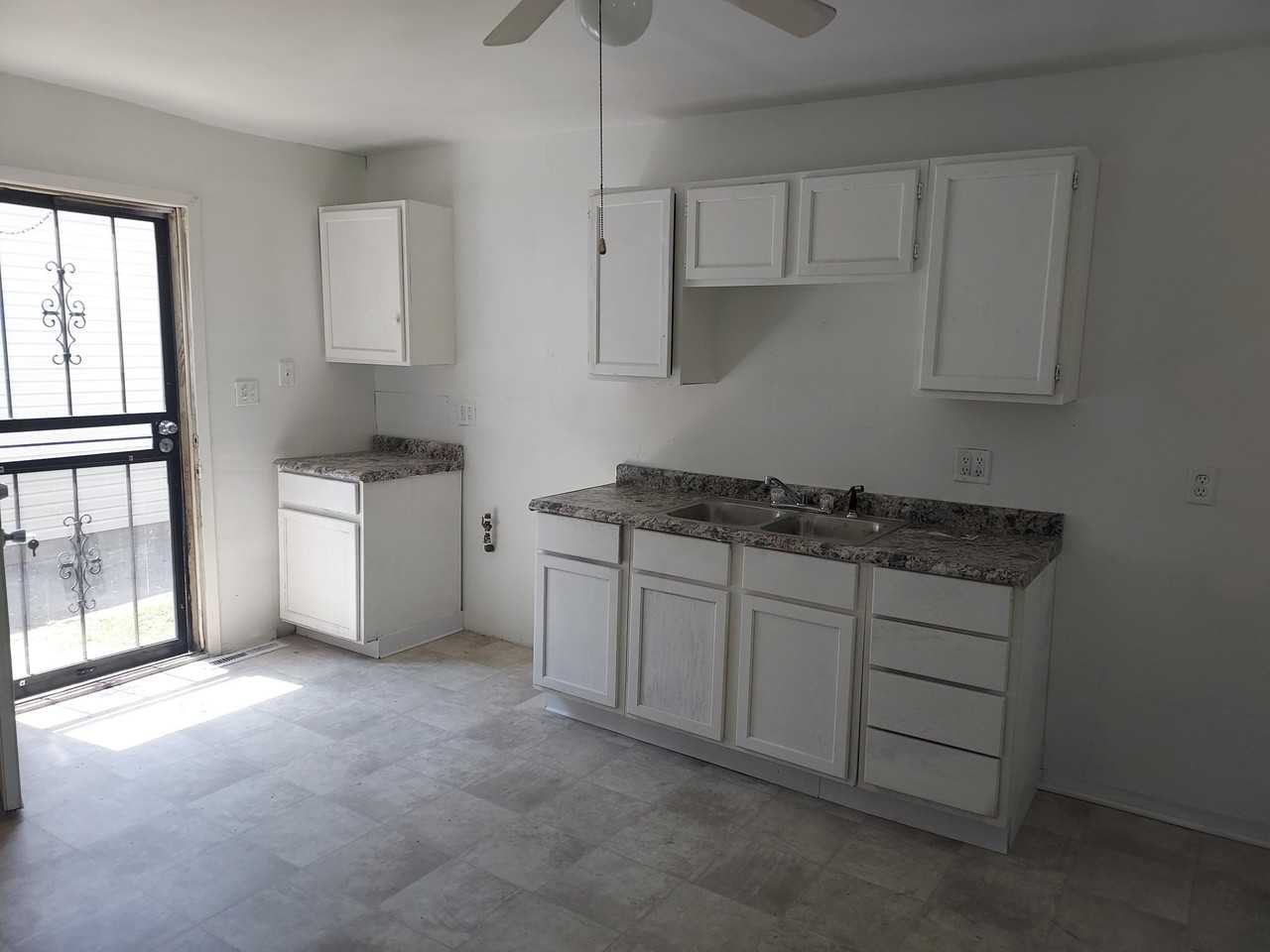 974 Hovey St #1 - Photo 3 of 9