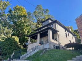 featured image of 2101 Broadway Ave #1