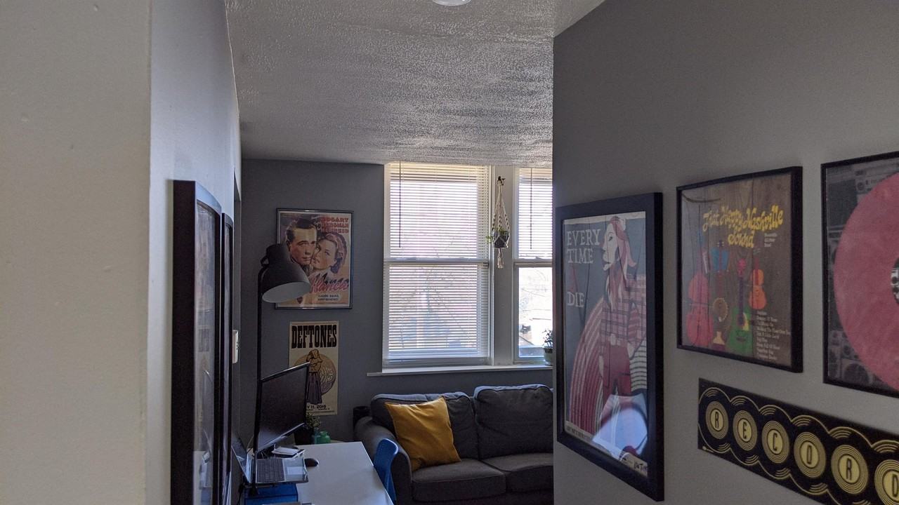 2101 Broadway Ave #1 - Photo 7 of 11