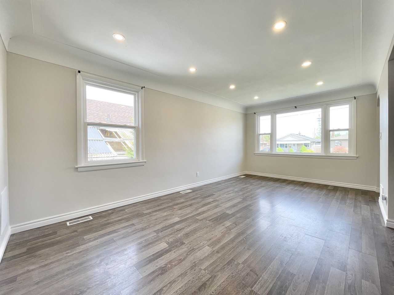 374 East 15th St #1 - Photo 4 of 25