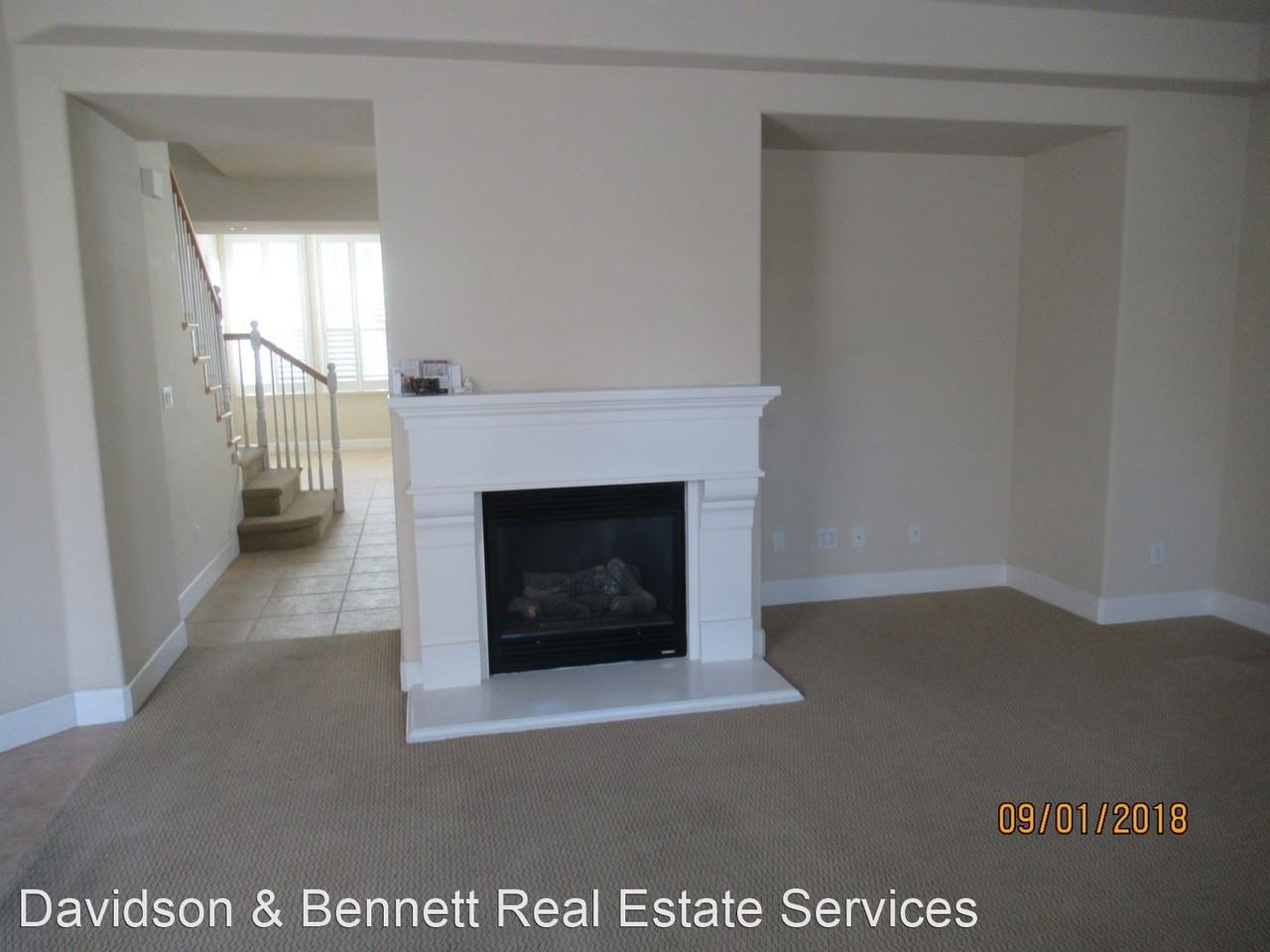 1640 Pear Tree Ln - Photo 3 of 4