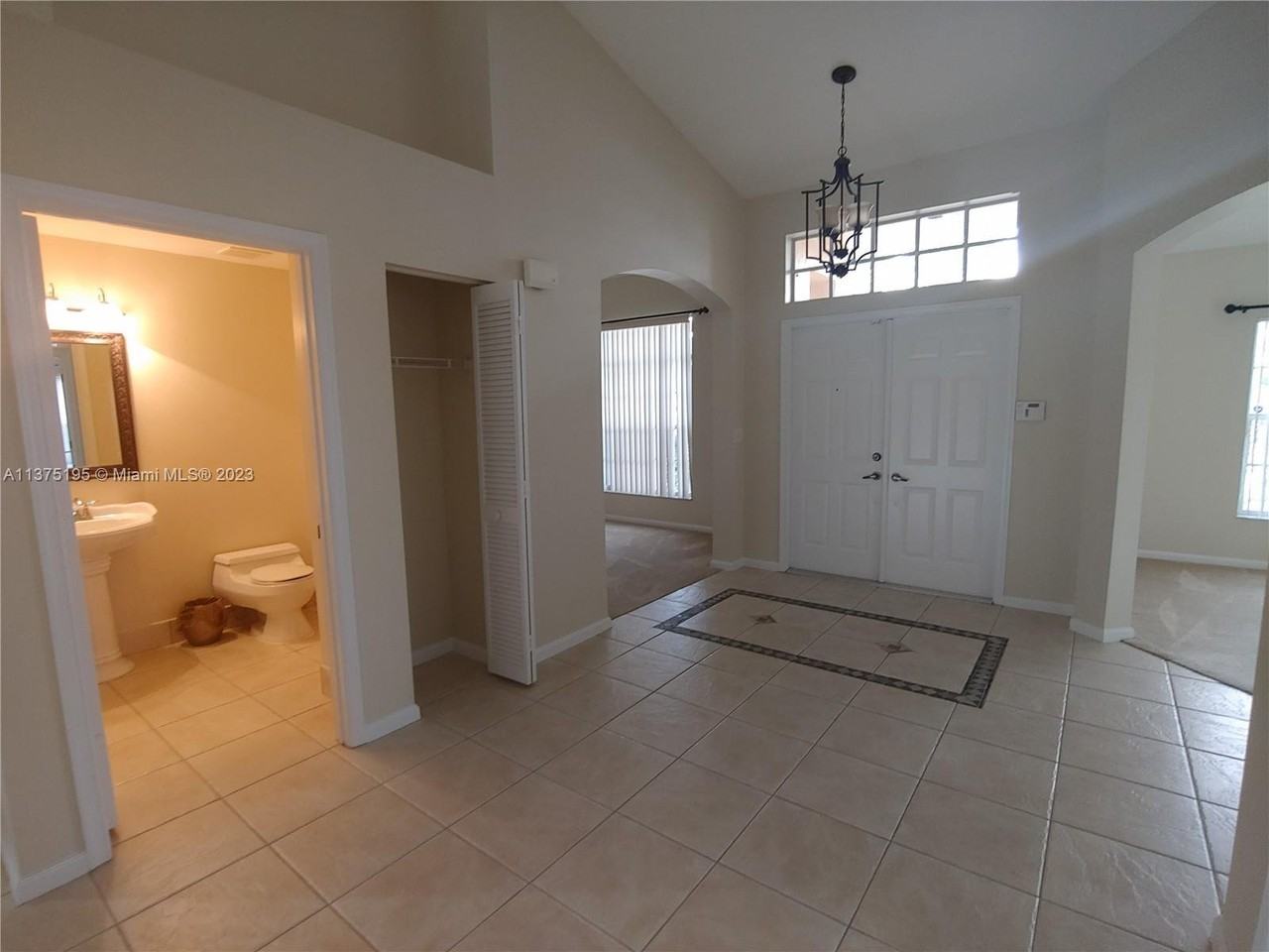 6428 Nw 51st Ct #6428 - Photo 3 of 8