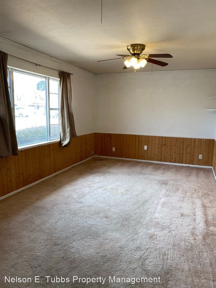122 Highland Dr - Photo 3 of 19