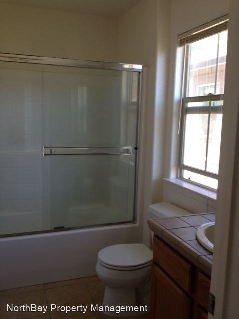 2216 Saint Chapelle St - Photo 3 of 8