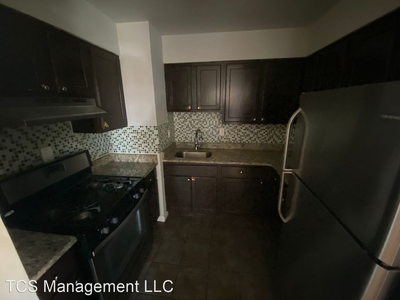 539 North 33rd Street - Photo 3 of 8