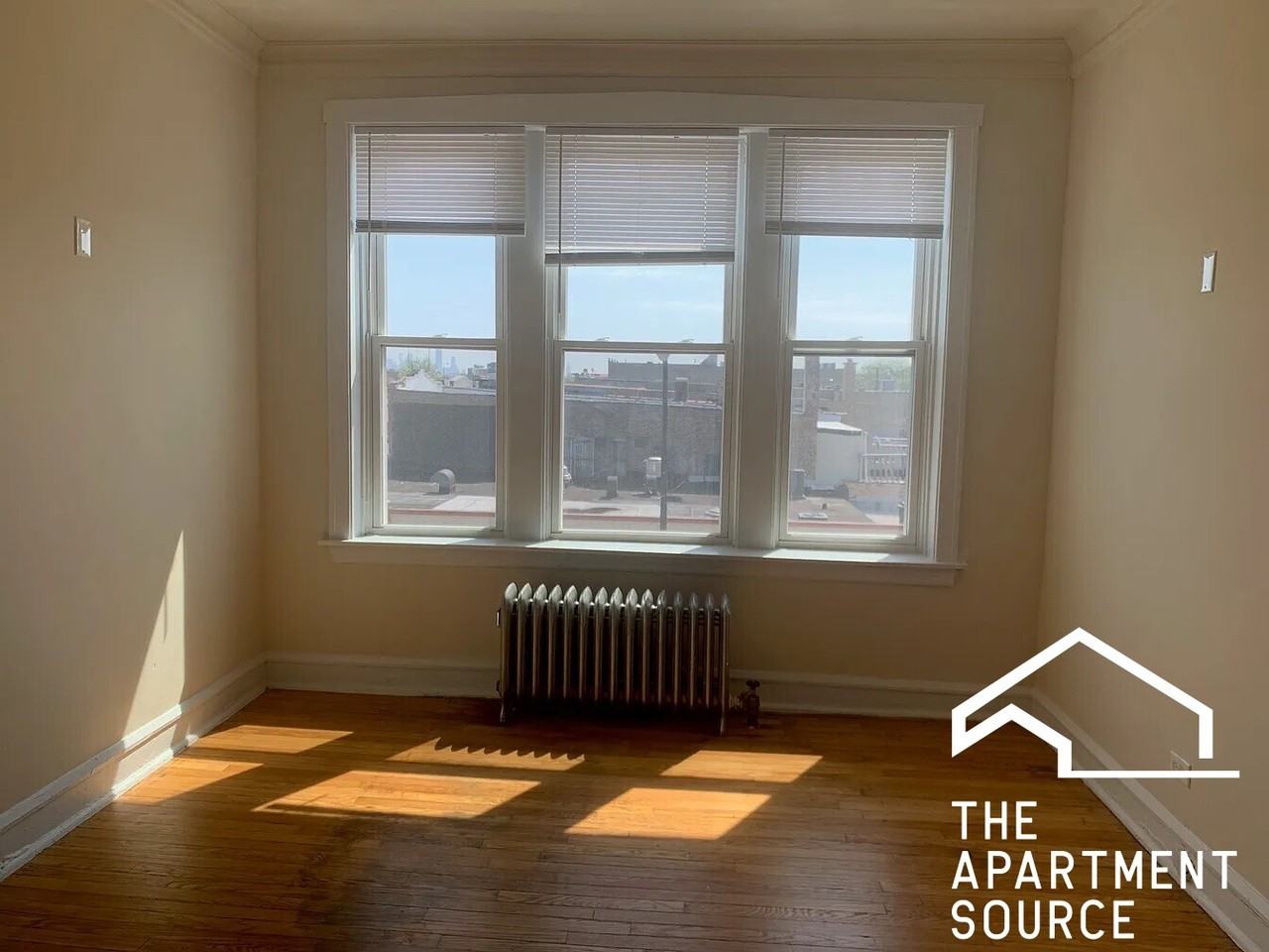 2206 S 57th Ave #3 - Photo 4 of 10