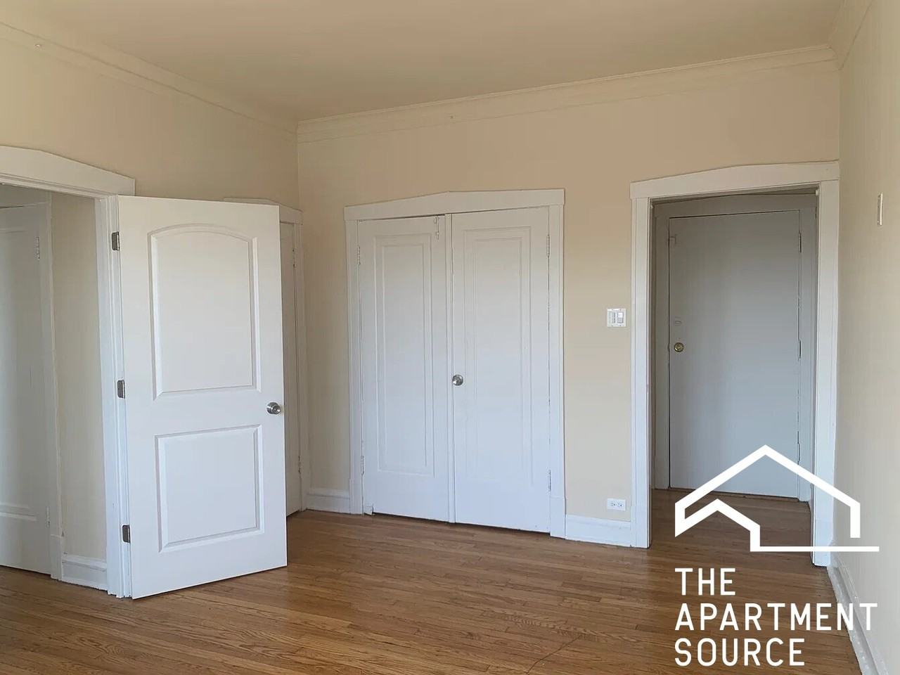 2206 S 57th Ave #3 - Photo 6 of 10