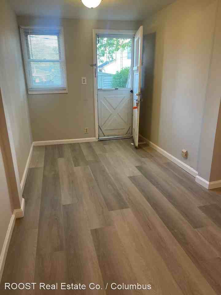 430 East Main Street Units A, B, and C - Photo 3 of 5