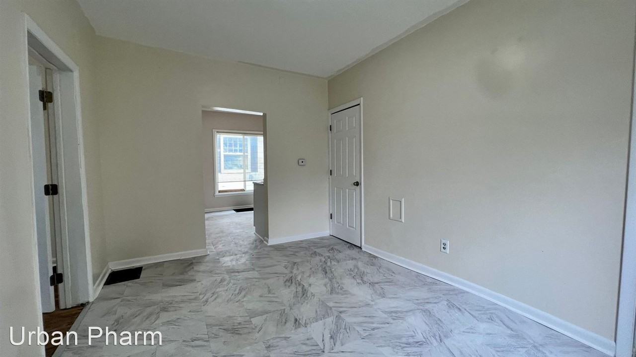 15 Quigley SW Apartments 15 Quigley Blvd Sw, Grand Rapids, MI 49507