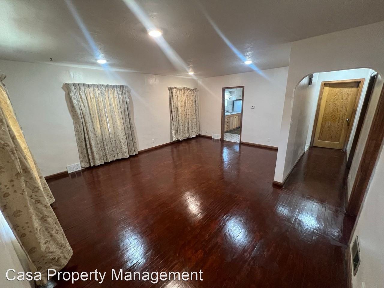 1540 N 27th St - Photo 2 of 17