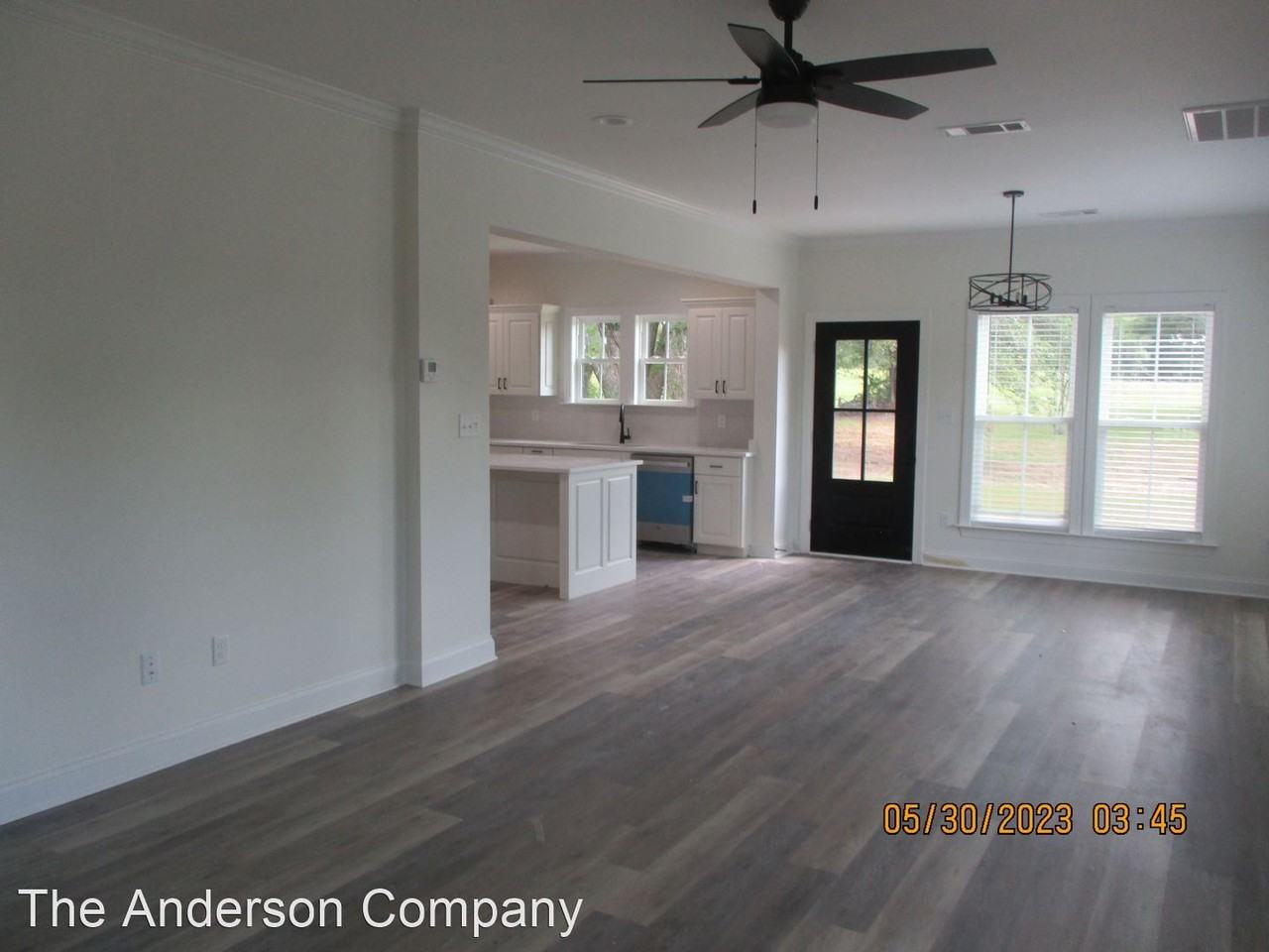 182 Grand Island Dr - Photo 2 of 7